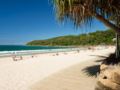 Aqua Linea Private Holiday Apartment - Sunshine Coast - Australia Hotels