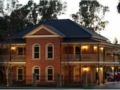 Carlyle Suites & Apartments - Wagga Wagga ワガワガ - Australia オーストラリアのホテル