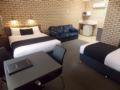 Cowra Crest Motel - Cowra - Australia Hotels
