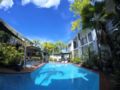 Crystal Garden Resort & Restaurant - Cairns - Australia Hotels