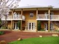 Erravilla Country Estate Spa Suite Accommodation - Margaret River Wine Region マーガレット リバー ワイン地区 - Australia オーストラリアのホテル