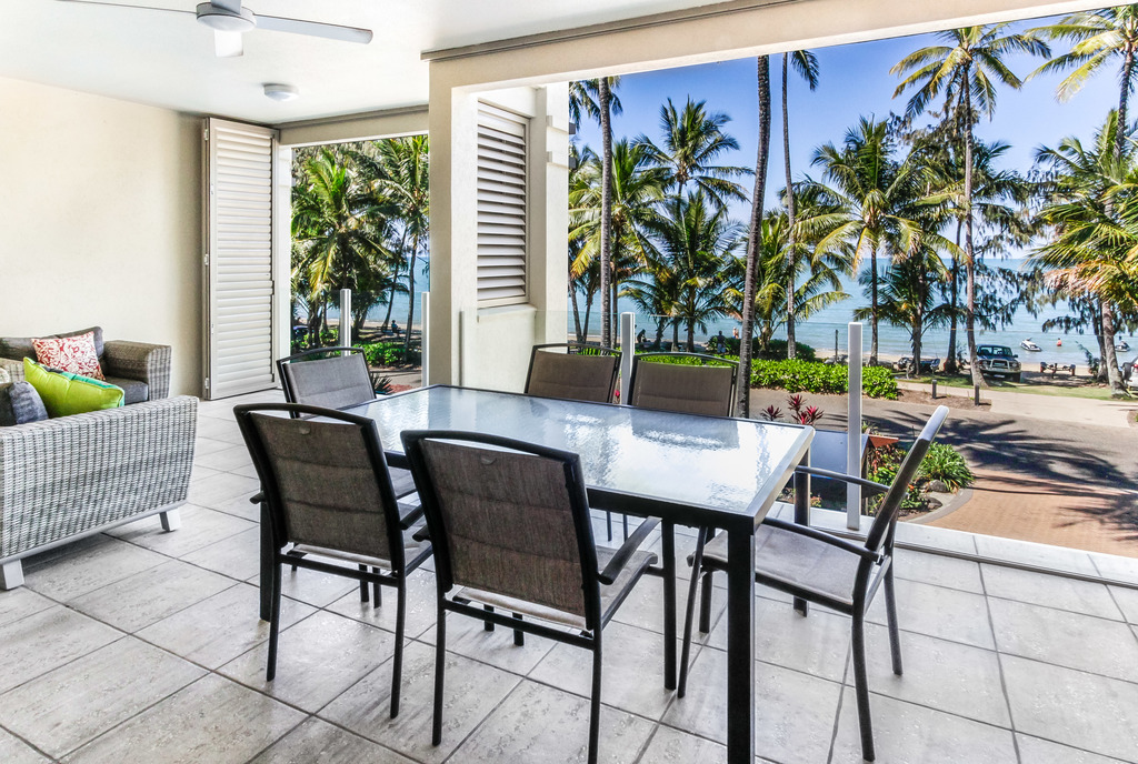Island Views Six - 1 Bedroom Apartment - Cairns - Australia Hotels