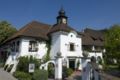 Hotel Schloss Leonstain - Portschach am Worthersee - Austria Hotels