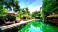 Luxury Deluxe Twin Room Pool View - Siem Reap シェムリアップ - Cambodia カンボジアのホテル