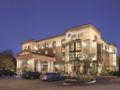 Best Western Plus Perth Parkside Inn and Spa - Perth (ON) - Canada Hotels