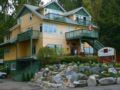 Bonniebrook Lodge - Gibsons (BC) - Canada Hotels