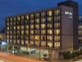 Park Inn & Suites by Radisson Vancouver, BC - Vancouver (BC) - Canada Hotels