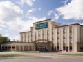 Quality Inn & Suites - Winnipeg (MB) - Canada Hotels
