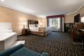 Ramada Inn Pitt Meadows - Pitt Meadows (BC) - Canada Hotels