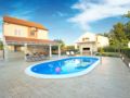Villa Maxima - A Quiet paradise with private pool! - Galovac ゴロヴァック - Croatia クロアチアのホテル