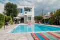Villa Mozart, charming 3 BR with private pool - Peyia ペイヤ - Cyprus キプロスのホテル