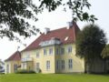 Gl. Avernæs Sinatur Hotel & Konference - Haarby - Denmark Hotels