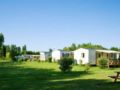 Camping Domaine de Dugny - Herbault - France Hotels