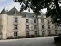 Domaine de Villeray Hotel - Condeau - France Hotels