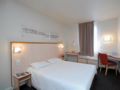Hotel Kyriad Lyon Centre Croix Rousse - Lyon - France Hotels