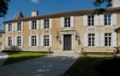 Hotel The Originals Le Logis du Pere (ex Relais du Silence) - Saint-Coutant-le-Grand サン クタン ル グラン - France フランスのホテル