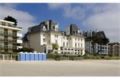 Hotel Vacances Bleues Villa Caroline - La Baule ラボール - France フランスのホテル
