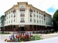Les Loges du Parc – Les Collectionneurs - Pleumartin - France Hotels