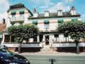 Logis Hotel Le Cerf - Briare - France Hotels