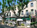 Logis Le Cours - Saint-Gilles - France Hotels