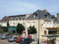 Logis Saint Louis - La Suze-sur-Sarthe - France Hotels