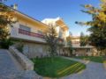 Vergis Epavlis - Crete Island - Greece Hotels