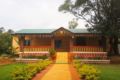 Chic 4-bedroom bungalow near Lingmala Falls/66573 - Mahabaleshwar マハーバレーシュワル - India インドのホテル