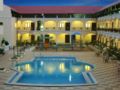 Hotel Kumararraja Palace - Yelagiri イェラジリ - India インドのホテル