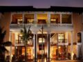 Hotel Vasundhara Sarovar Premiere - Vayalar - Alleppey - India Hotels