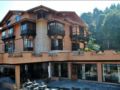The Chumbi Mountain Retreat Resort and Spa - Pelling - India Hotels