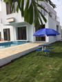 WH1 3 Bhk AC bungalow with Swimming pool - Lonavala ロナバラ - India インドのホテル