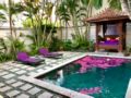 4 bedroom unique and cozy villa Seminyak - Bali バリ島 - Indonesia インドネシアのホテル