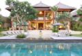 5 BDR Villa Beach Front in Canggu - Bali バリ島 - Indonesia インドネシアのホテル