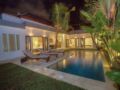 Arria Villa at Seminyak with 3 BDR - Bali バリ島 - Indonesia インドネシアのホテル
