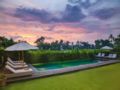 Artis Villa Ricefield View 8Bdr - Canggu/Umalas - Bali バリ島 - Indonesia インドネシアのホテル
