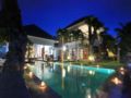 Blue Marlin Villas Singaraja - Bali バリ島 - Indonesia インドネシアのホテル