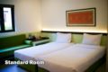 Comfort Twin Room near Ketapang Beach - Banyuwangi バニュワンギ - Indonesia インドネシアのホテル
