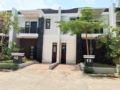 Group 20 pax Near walk to NagoyaHill, 6 BedRooms - Batam Island - Indonesia Hotels