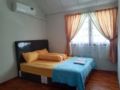 Near BCS Mall, 3 Bed Room for 6-7 pax, Free Pickup - Batam Island - Indonesia Hotels