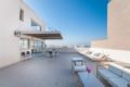 2BDR Rooftop Sea View - Step to Neve Tsedek #TL56 - Tel Aviv テルアビブ - Israel イスラエルのホテル