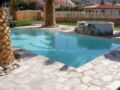 Appartamento con piscina sul mare - Valledoria - Italy Hotels