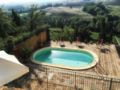 Country chic house, in a village, with pool,WiFi - San Giovanni d'Asso サンジョバンニダッソ - Italy イタリアのホテル