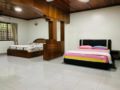 BIG HOUSE For Party and Stay 14-16 Person Cheap!!! - Johor Bahru - Malaysia Hotels