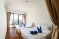 *Couples Getaway IV* Gurney Seaview Apartment - Penang - Malaysia Hotels