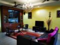 Cozy Homestay - Penang - Malaysia Hotels