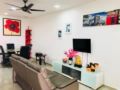 Entire House in Johor 11 Guest near Paradigm Mall. - Johor Bahru - Malaysia Hotels