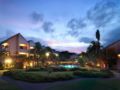 Holiday Villa Beach Resort & Spa Cherating - Cherating - Malaysia Hotels