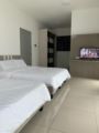 Ipoh Bercham 3-Storey Bangalow Homestay ( 19 Pax ) - Ipoh - Malaysia Hotels