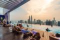 KLCC Twin Towers Infinity Pool 4-6 pax L-01 - Kuala Lumpur - Malaysia Hotels