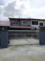 ONE HOUSE FOR RENT/ROOM FOR RENT - Kota Kinabalu - Malaysia Hotels